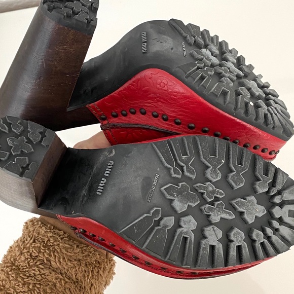 Miu Miu embossed leather western mules clogs with studs - Picture 5 of 6